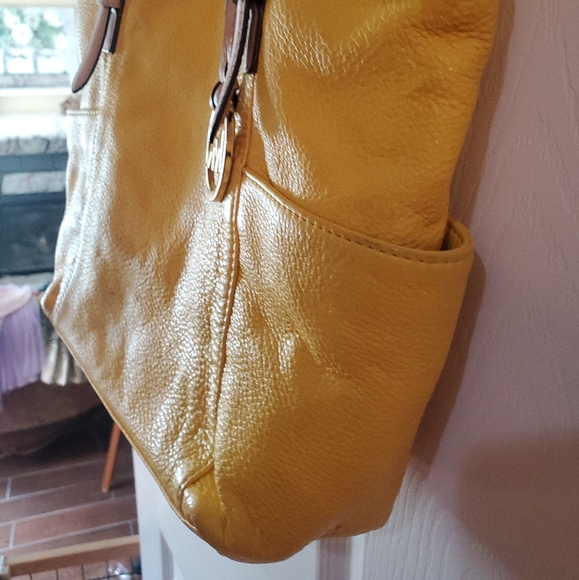 Y2k Michael Kors Yellow Purse - Picture 3 of 7